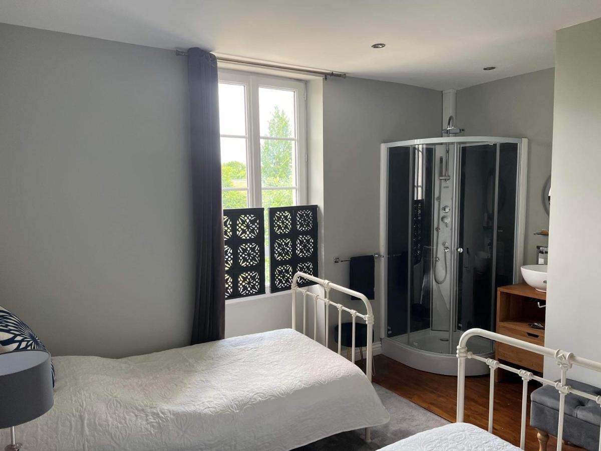 Bed and Breakfast Le Relais D'Aulnay Aulnay  Exterior foto